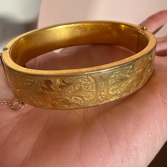 Antique Jewelry - Antique Victorian 1880 stamped Gold plated Floral Etched Bangle Bracelet